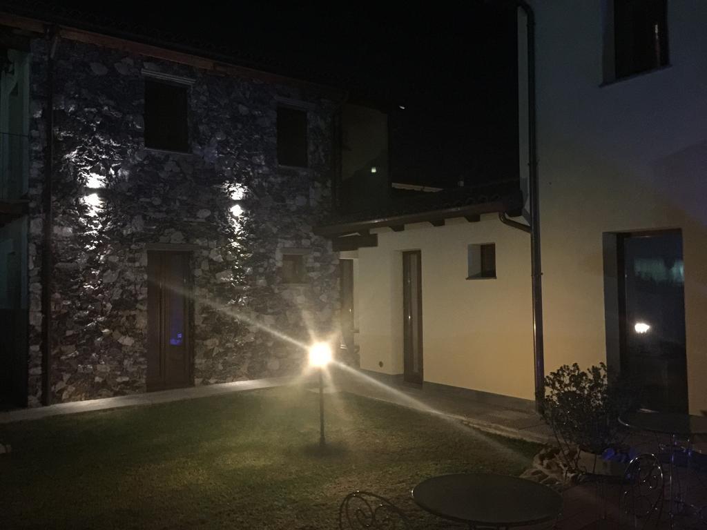 Il Casale Del Giglio Couette-café 2*